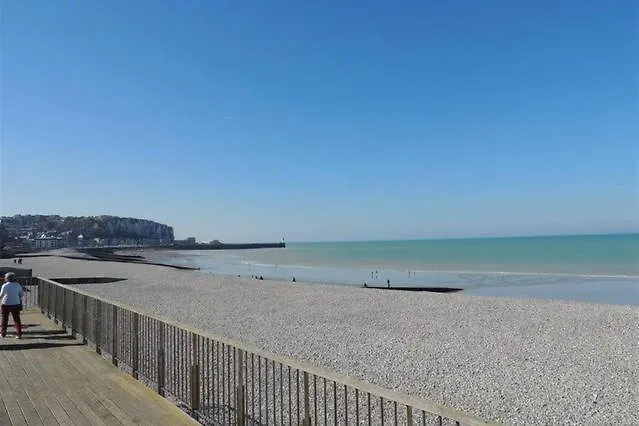 Caprices De 1 A 2 Pers Avec Grand Balcon Et Vue Panoramique 300 M Lit Queen Size Petit Dejeuner En Option *