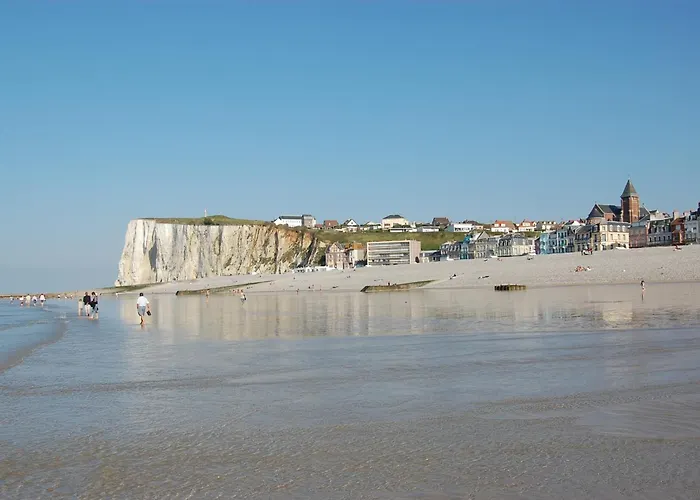 Caprices De 1 A 2 Pers Avec Grand Balcon Et Vue Panoramique 300 M Lit Queen Size Petit Dejeuner En Option Apartment